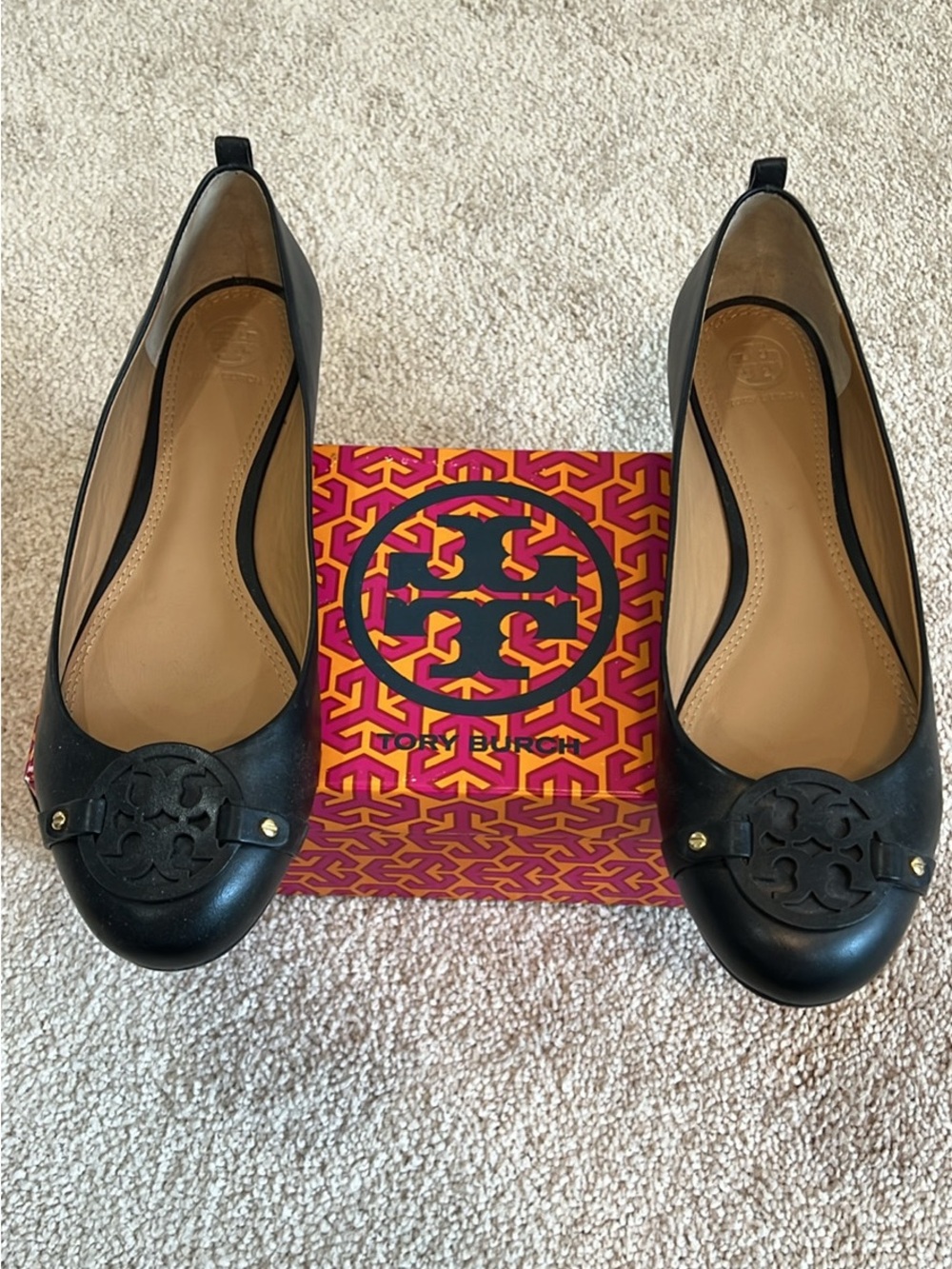Tory Burch Gabriel Black Leather Logo Round-Toe Flats